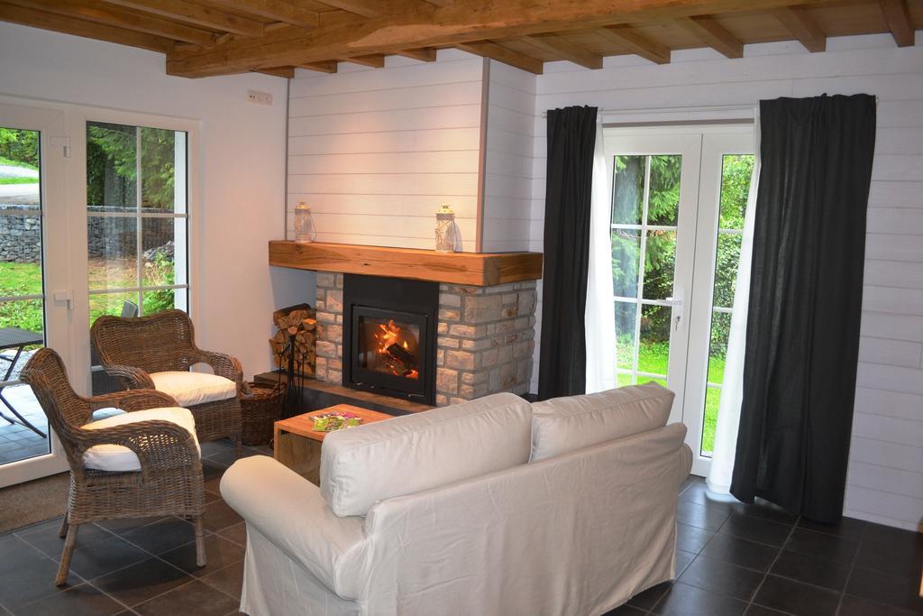 Sous Le Saule Holiday Home Heyd Habitación foto